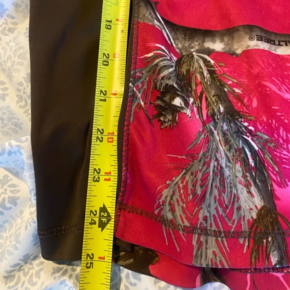 Pink Realtree Camo Brown Long Sleeve Dri More Tech Layer - Picture 5 of 7